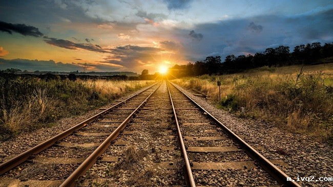 紧跟时代大环境，适时调整步伐