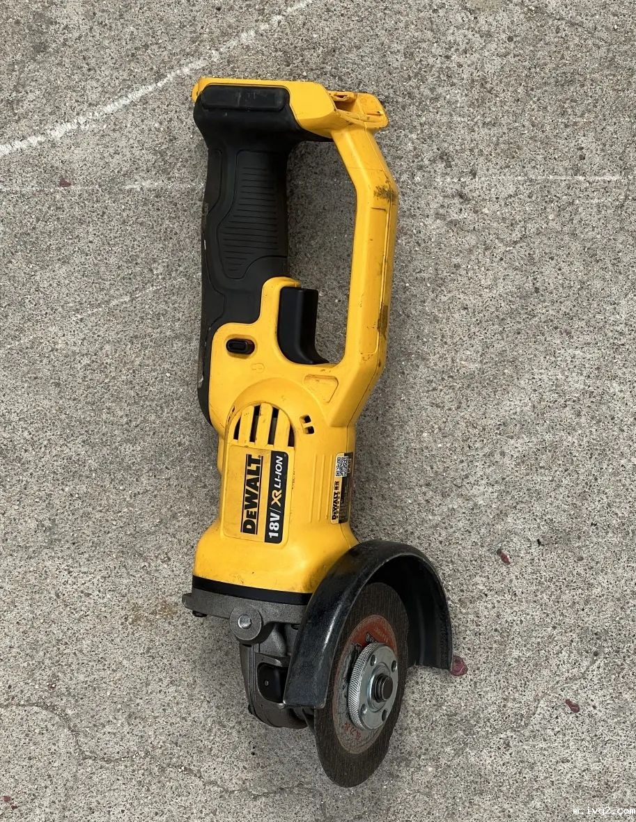 1725844137142038.jpg 角向磨光机: