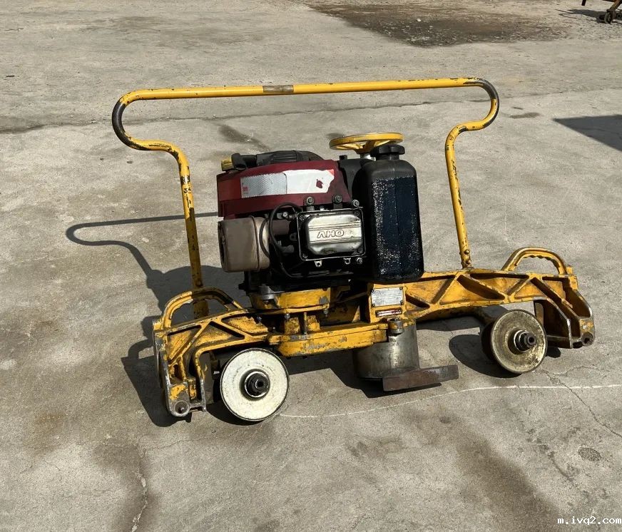 1725844194159844.jpg 钢轨波纹打磨机